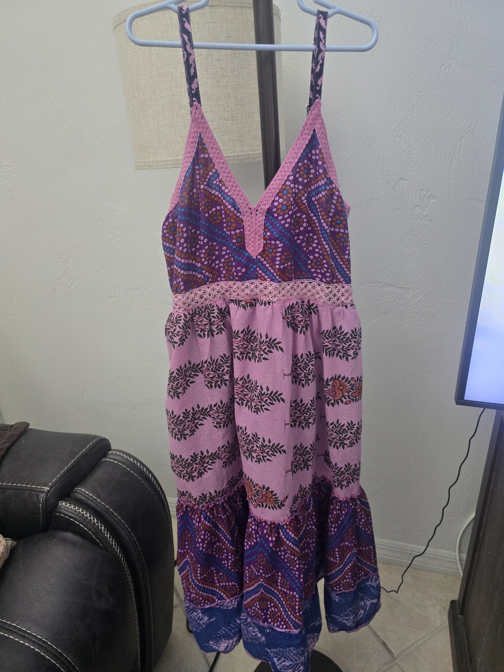 Pink Patterned V-Neck Midi Dress with Crochet Trim